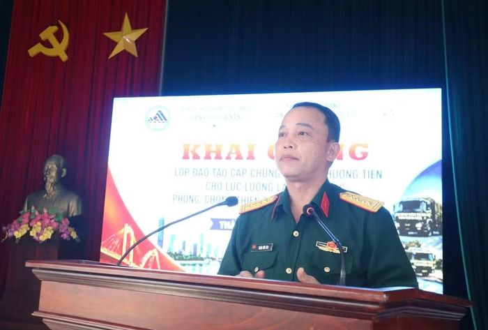 Đại tá Trần Hữu Ích, Chỉ huy Trưởng Bộ Chỉ huy Quân sự Đà Nẵng. Ảnh: Quang Cường/Bộ CHQS Đà Nẵng