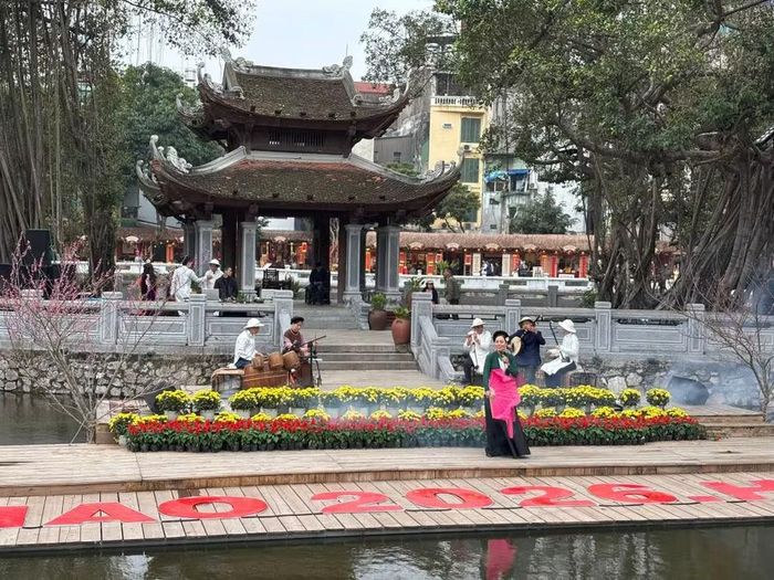 Hà Nội đang hình thành 4 trung tâm công nghiệp văn hóa tại Cửa Nam, Đồng Xuân - Bắc Qua, Hồ Văn.