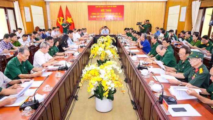 Quang cảnh hội thảo.