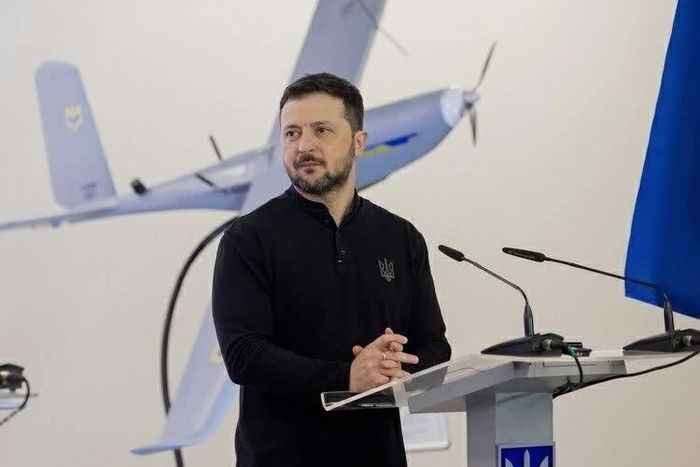  Tổng thống Ukraine Volodymyr Zelensky tại buổi giới thiệu các loại máy bay không người lái quân sự của Ukraine ở Kiev, ngày 16/1/2025. (Nguồn: Getty Images) 