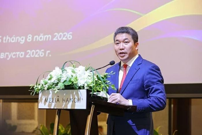 TS. Phan Anh Sơn, Chủ tịch Liên hiệp các tổ chức hữu nghị Việt Nam phát biểu khai mạc sự kiện. (Ảnh: Đinh Hòa)