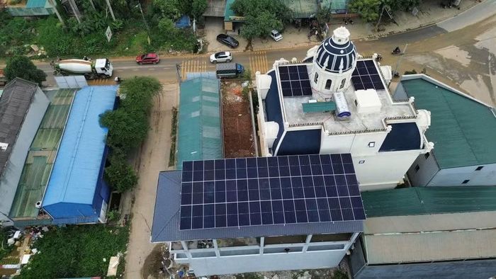 Công trình cho nhà dân mà Trung Đức Solar thi công.