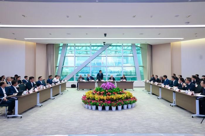 Đại diện Chủ đầu tư phát biểu tại buổi họp