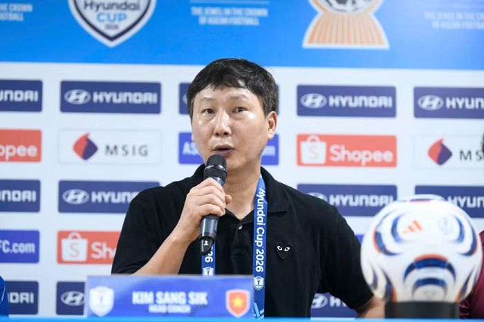HLV Kim Sang-sik sẽ đưa đội tuyển Việt Nam bảo vệ thành công ngôi vô địch ASEAN Cup 2026?