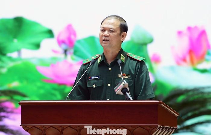 Trung tướng Nguyễn Anh Tuấn - Chính ủy Bộ đội Biên phòng, phát biểu tại hội nghị.