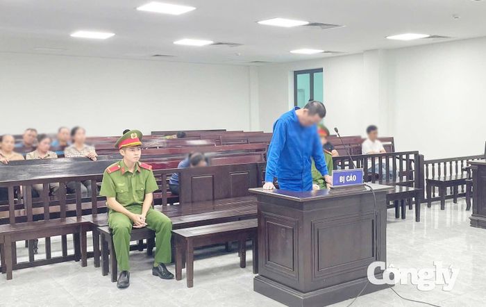 Bị cáo Đặng Văn Khởi tại phiên xử.