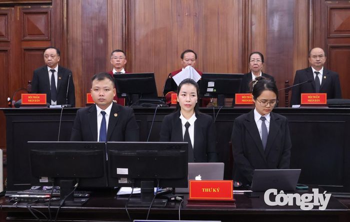 HĐXX tại điểm cầu trụ sở TAND TP.HCM.