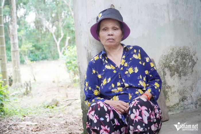 Căn bệnh ung thư vú khiến bà Lục chống chọi trong bất lực