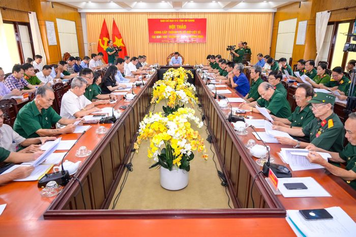 Hội thảo giải mã nơi gần 300 liệt sĩ hy sinh. Ảnh: KL