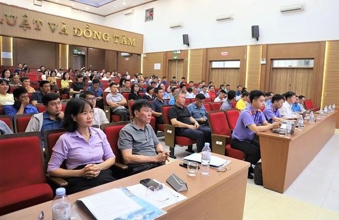 Quang cảnh buổi tuyên truyền.