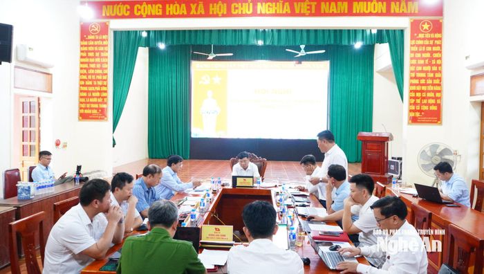Các đại biểu dự phiên họp. Ảnh: Phan Trung Tú