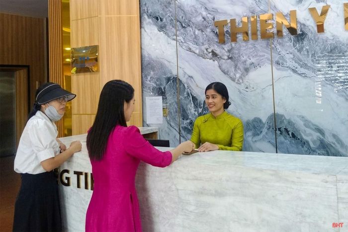 Hiện, khách sạn Thiên Ý (KDL Thiên Cầm) đã đạt 65% công suất phòng đặt trước.