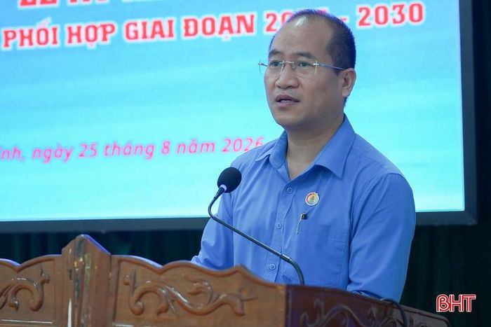  Phát biểu tại lễ ký kết, ông Nguyễn Thế Hoàn – Chủ tịch LĐLĐ tỉnh mong muốn chương trình phối hợp sẽ được triển khai hiệu quả, đi vào thực chất, hướng tới đúng mục tiêu, tôn chỉ của chương trình. Sự phối hợp giữa tổ chức công đoàn và Đoàn Thanh niên sẽ góp phần tháo gỡ những khó khăn, tạo điều kiện để lực lượng công nhân, lao động trẻ được rèn luyện, trưởng thành và có cơ hội đứng vào hàng ngũ của Đảng. 