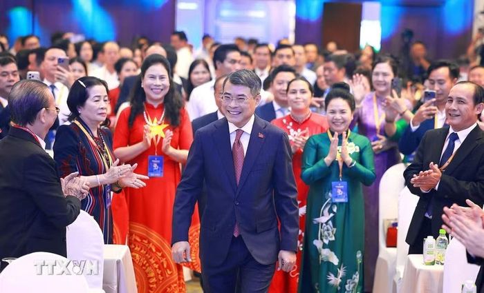 Thủ tướng Lê Minh Hưng dự Lễ kỷ niệm 20 năm thành lập Hiệp hội Doanh nghiệp nhỏ và vừa Việt Nam. (Ảnh: Dương Giang/TTXVN)