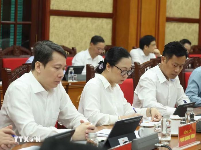 Các đại biểu tham dự cuộc làm việc. (Ảnh: Thống Nhất/TTXVN)