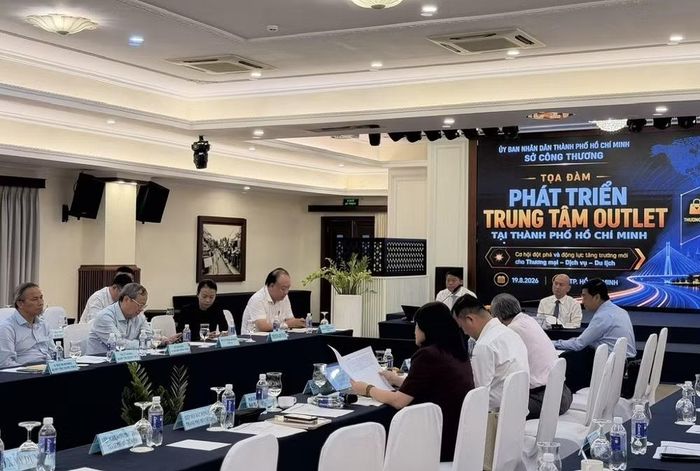 Thành phố Hồ Chí Minh được xác định là một trong những địa phương đi đầu trong nghiên cứu, thí điểm mô hình outlet tại Việt Nam. (Ảnh: Cục Quản lý và Phát triển thị trường trong nước)