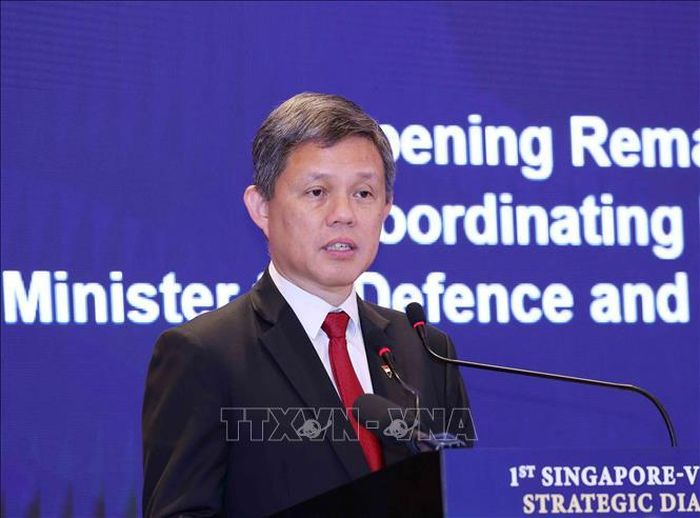 Phó Tổng Thư ký Đảng Hành động Nhân dân Singapore, Bộ trưởng Bộ Quốc phòng kiêm Bộ trưởng Điều phối dịch vụ công Chan Chun Sing phát biểu khai mạc. Ảnh: Phương Hoa/TTXVN