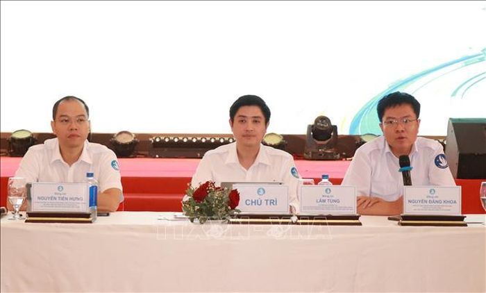 Lãnh đạo Trung ương Hội Sinh viên Việt Nam điều hành Hội nghị.