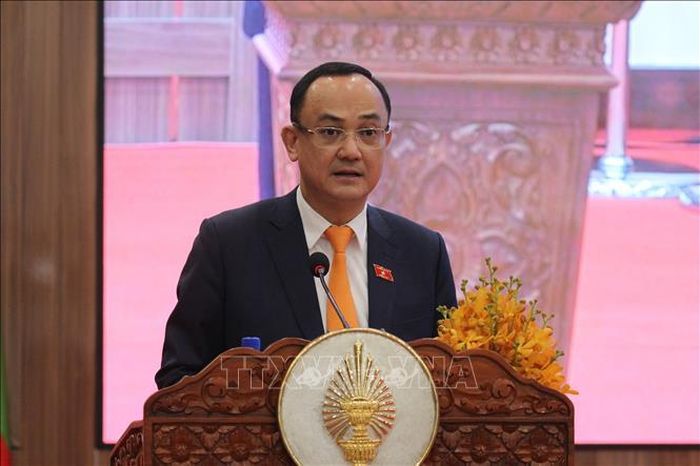 Ông Nguyễn Ngọc Sơn, Ủy viên Ủy ban Khoa học, Công nghệ và Môi trường của Quốc hội, Trưởng đoàn Việt Nam, phát biểu tại cuộc họp phiên đối thoại chính sách thứ nhất của hội nghị. Ảnh: Minh Hưng/PV TTXVN tại Campuchia