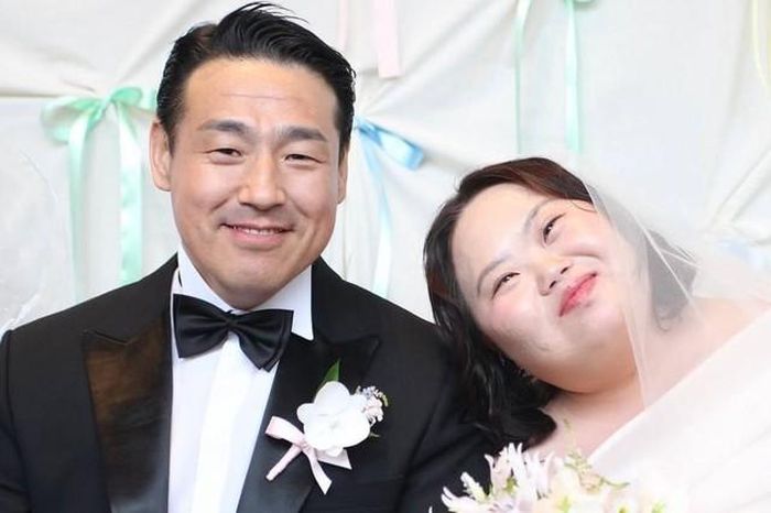 Công chúng náo loạn trước nghi vấn Jung Eun Hye - Cho Young Nam đã bí mật ly hôn. Ảnh: Naver.