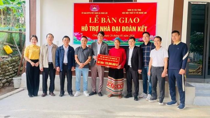 Tính từ tháng 7/2025 đến nay, Mặt trận xã Châu Lộc đã huy động nguồn lực xây dựng thành công 19 ngôi nhà Đại đoàn kết.