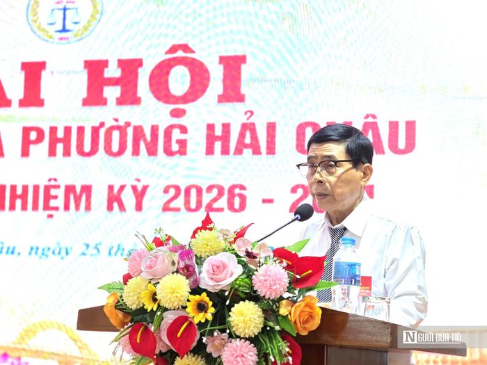 Ông Nguyễn Tấn Ảnh, Chủ tịch Hội Luật gia phường Hải Châu, phát biểu tại đại hội.