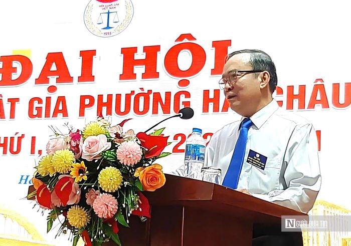 Ông Nguyễn Bá Sơn, Chủ tịch Hội Luật gia thành phố Đà Nẵng, phát biểu định hướng hoạt động Hội trong nhiệm kỳ mới.