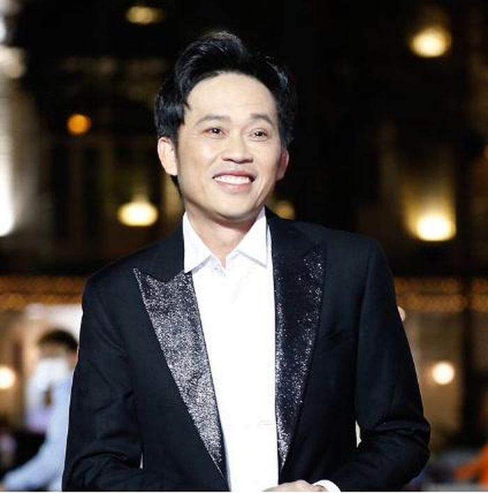 NSƯT Hoài Linh là một trong những tên tuổi có sức ảnh hưởng lớn của làng giải trí Việt.
