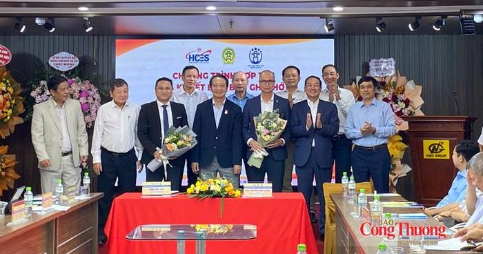 Hiệp hội Doanh nghiệp Công nghiệp hỗ trợ TP. Hà Nội phối hợp với Trung tâm Phục vụ hành chính công TP. Hà Nội và Trung tâm Dịch vụ việc làm Hà Nội tổ chức chương trình hợp tác, ký kết biên bản ghi nhớ nhằm tăng cường kết nối, hỗ trợ cộng đồng doanh nghiệp.