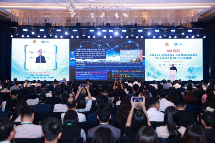 Thượng tá Nguyễn Đình Đỗ Thi, Phó trưởng phòng 1, Cục An ninh mạng và phòng, chống tội phạm sử dụng công nghệ cao, Bộ Công an chỉ ra tội phạm mạng tiếp tục chuyển biến và gia tăng về số lượng, loại hình, quy mô, gây hậu quả nghiêm trọng và nhiều hệ lụy tiêu cực trong xã hội. Ảnh: BTC