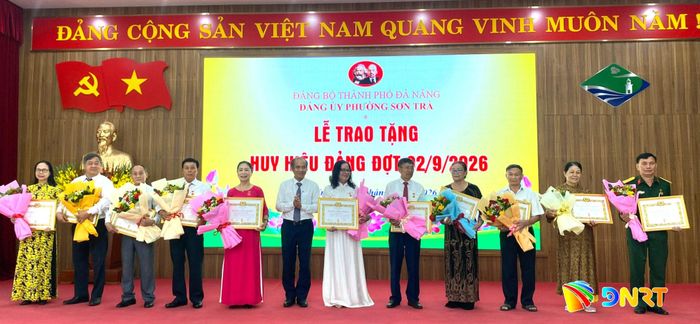 Phường Sơn Trà có 206 đảng viên được trao tặng Huy hiệu Đảng đợt 2/9/2026. Ảnh: VĨNH LỘC