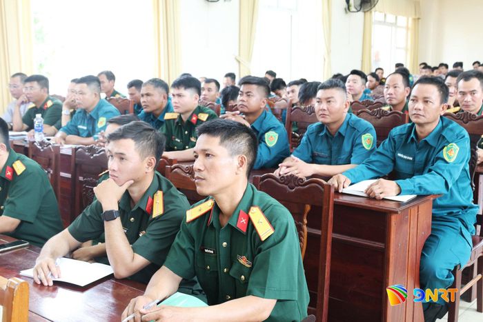 Các học viên tham gia khóa đào tạo. Ảnh: NGỌC HÀ