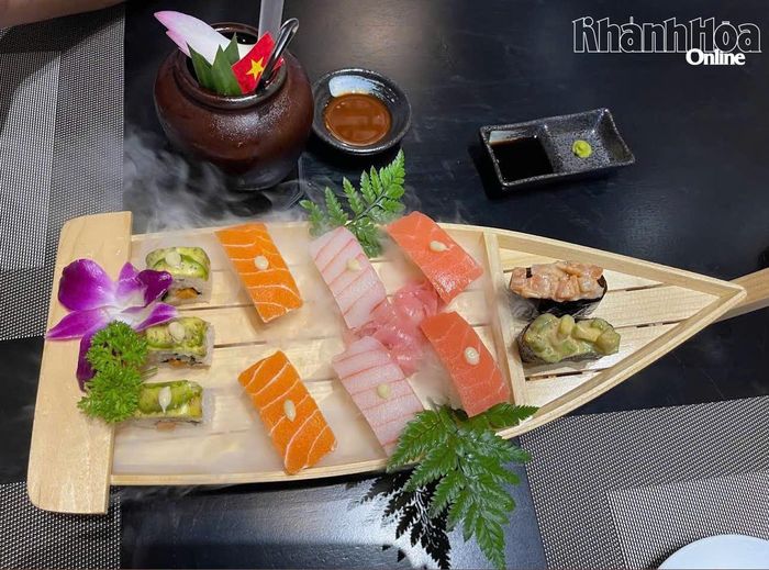 Món sashimi chay tại nhà hàng chay Tuệ Nguyên (đường 23 tháng 10, phường Tây Nha Trang).