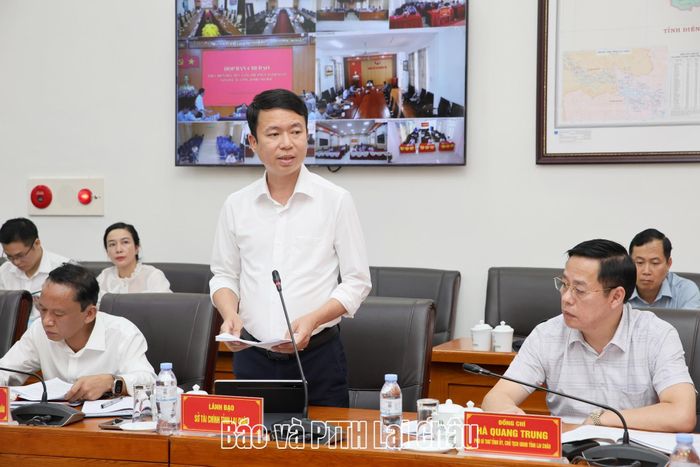 Lãnh đạo Sở Tài Chính báo cáo tình hình thực hiện mục tiêu tăng trưởng và giải ngân vốn đầu tư công 8 tháng đầu năm; nhiệm vụ 4 tháng cuối năm 2026. 