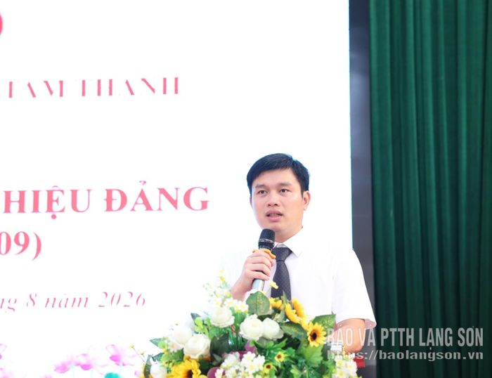 Bí thư Đảng ủy phường Tam Thanh phát biểu tại buổi lễ