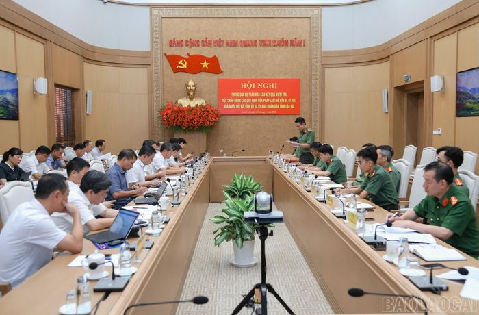 Quang cảnh hội nghị.