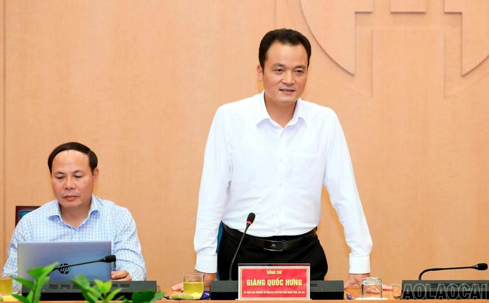 Đồng chí Giàng Quốc Hưng - Phó Chủ tịch UBND tỉnh Lào Cai phát biểu tại buổi làm việc.