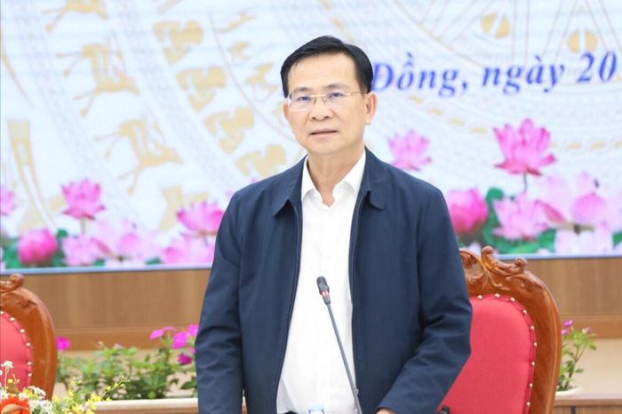 Ủy viên Ban Chấp hành Trung ương Đảng, Phó Bí thư Tỉnh ủy, Chủ tịch UBND tỉnh Lâm Đồng Hồ Văn Mười