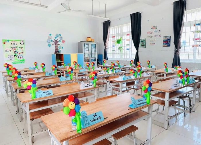 Trường Tiểu học Mũi Né 3 chuẩn bị trường, lớp chu đáo đón học sinh trở lại trường