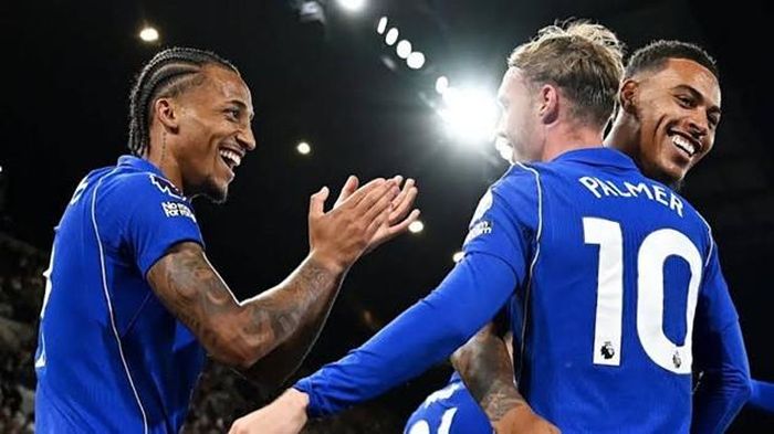 Hàng công Chelsea bùng nổ chào mừng Alonso ở Ngoại hạng Anh. (Ảnh: Getty Images)