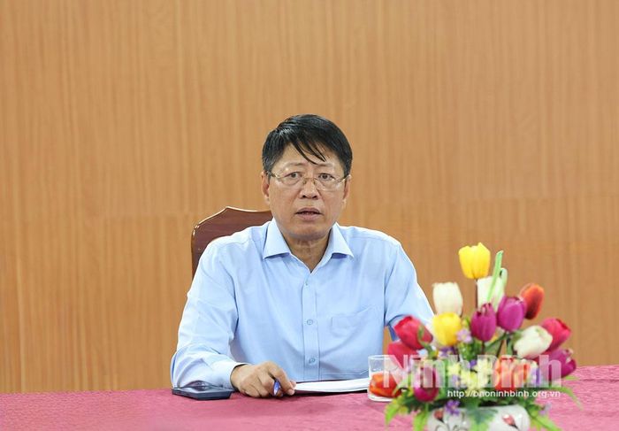 Đồng chí Trần Song Tùng, Ủy viên Ban Thường vụ Tỉnh ủy, Phó Chủ tịch Thường trực UBND tỉnh, Trưởng Ban Chỉ đạo Đại hội phát biểu chỉ đạo tại buổi tổng duyệt.