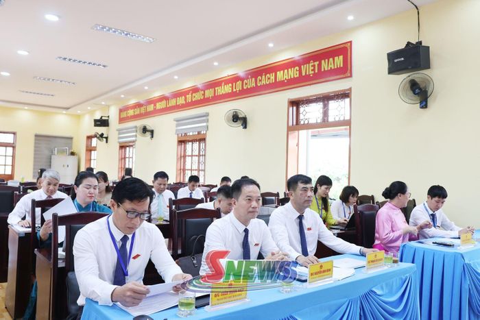 Các đại biểu tham dự Kỳ họp.