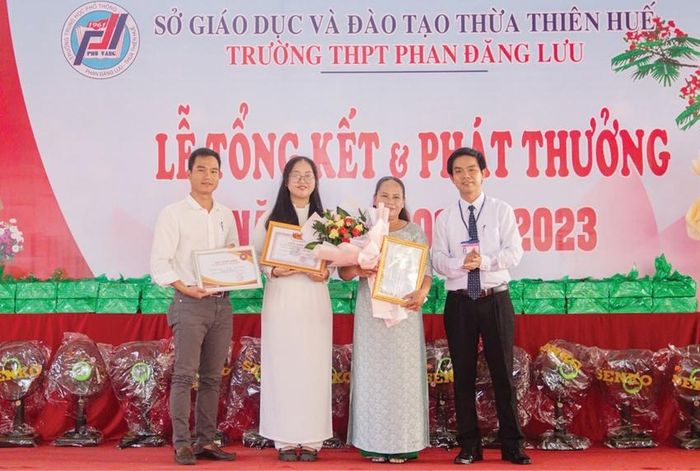  Chất lượng giáo dục của nhà trường ngày càng được nâng cao.