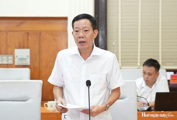  TUV, Phó Chủ tịch UBND thành phố Hà Văn Tuấn phát biểu tại cuộc họp. Ảnh: Ngọc Hiếu