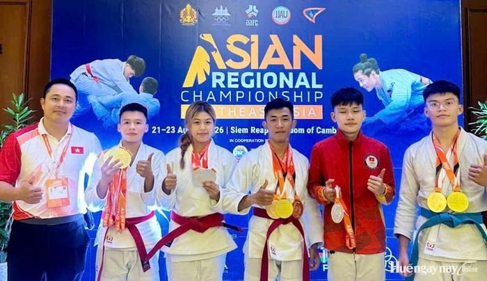 Những VĐV Jujitsu Huế cùng thành tích giành được tại Giải vô địch & vô địch trẻ Jujitsu Đông Nam Á 2026.