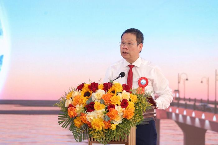 Chủ tịch UBND TP Đà Nẵng Nguyễn Mạnh Hùng phát biểu tại lễ khởi công.