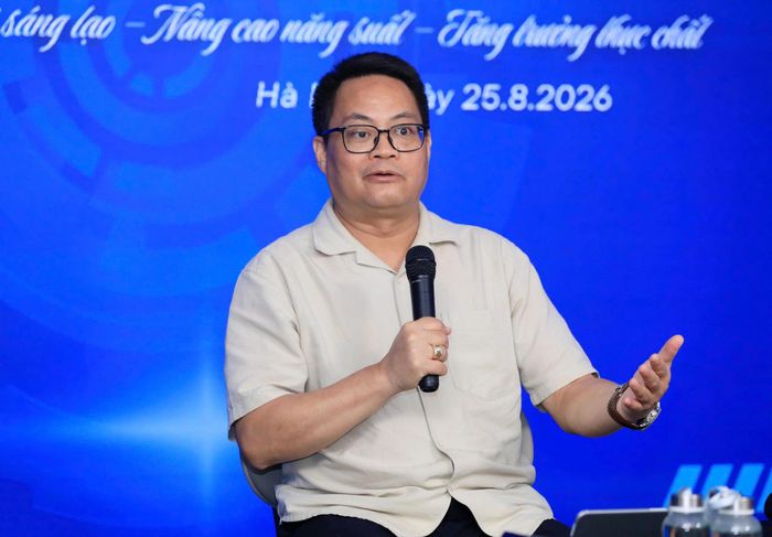 TS Nguyễn Việt Hùng, Viện trưởng Viện Nghiên cứu phát triển kinh tế - xã hội Hà Nội.
