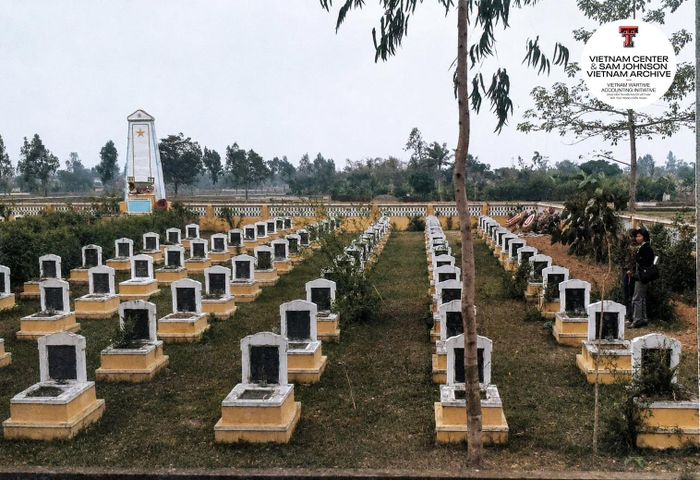 Nghĩa trang nơi an nghỉ của liệt sĩ Nguyễn Quang Trung trước khi được tôn tạo và mở rộng.