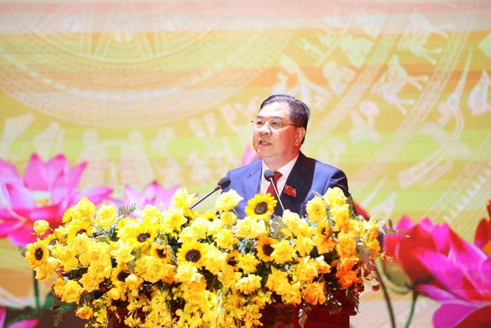 Phó Thủ tướng Thường trực Chính phủ Phạm Gia Túc phát biểu tại buổi lễ.