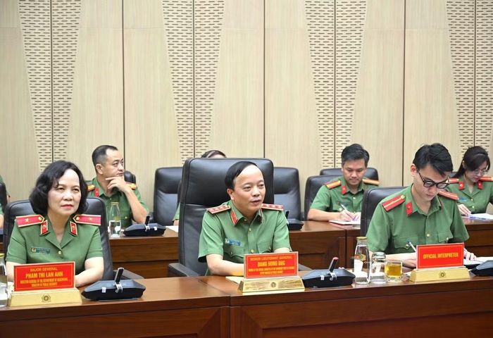 Thứ trưởng Đặng Hồng Đức phát biểu tại buổi lễ ký kết.